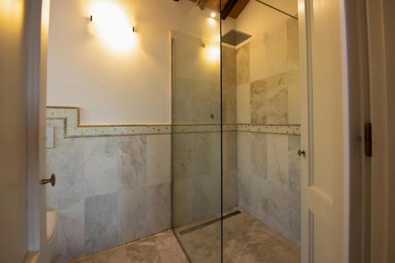 Villa Nel Borgo Di Castelfalfi Con Jacuzzi E Bellavista 0*,  Italien