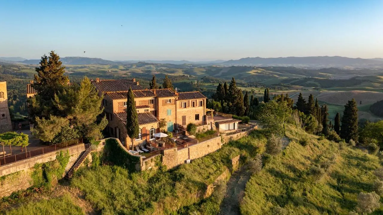 Villa Nel Borgo Di Castelfalfi Con Jacuzzi E Bellavista